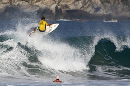 [Torneo Internacional de Surf, 2009]